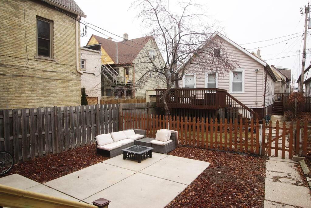 Renovated Brady St. Classic Milwaukee Exteriör bild